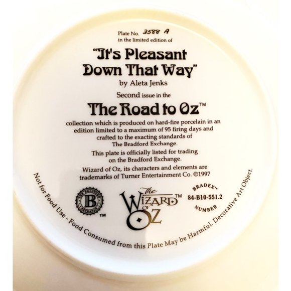 Wizard of Oz The Road To Oz Collector's Plate #2: It's Pleasant Down That Way - Picture 2 of 5